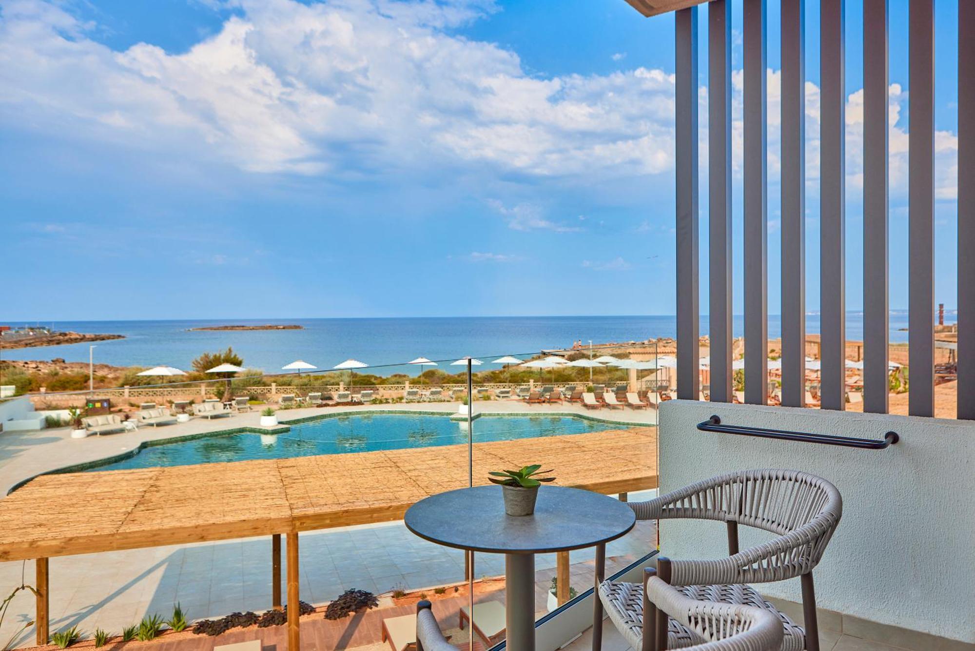 Suite con Vista Mare (2 Adulti + 1 Bambino)